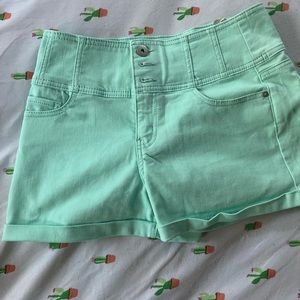 Size 13 shorts never worn